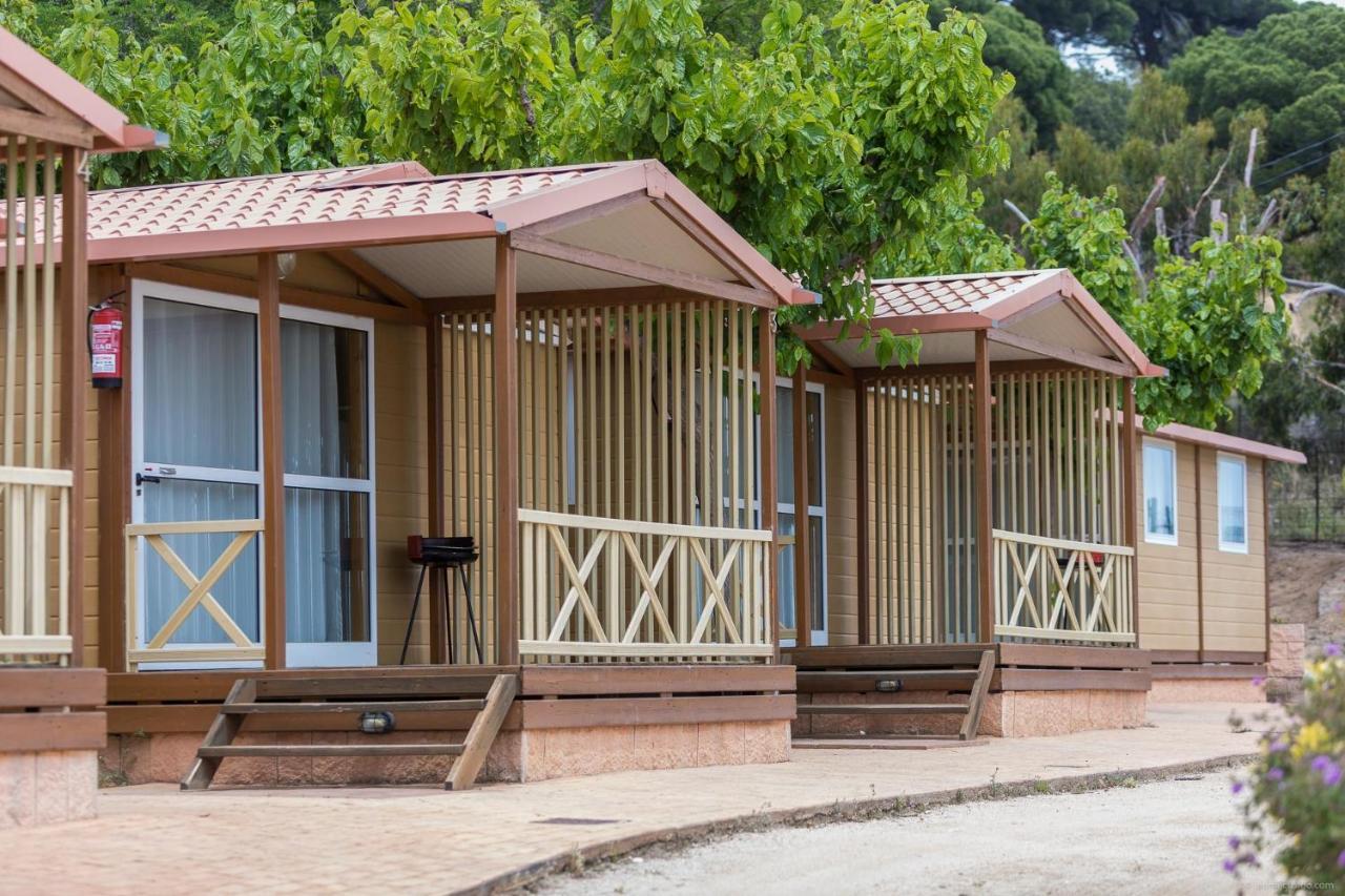 Camping Roca Grossa กาเลญา ภายนอก รูปภาพ