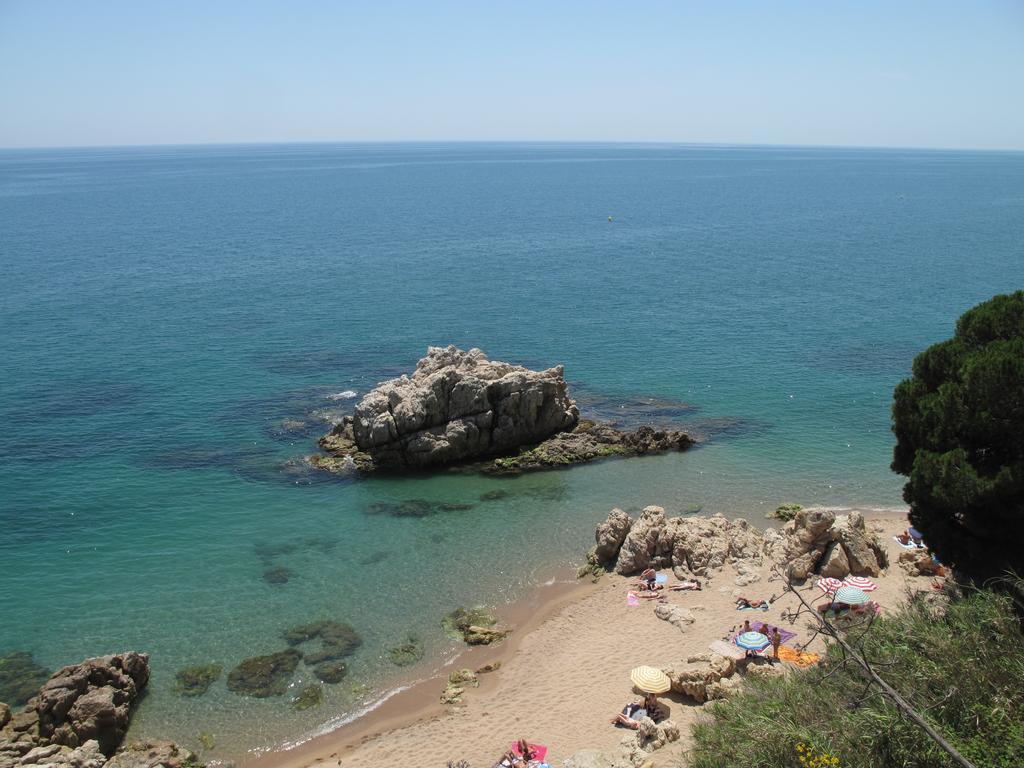 Camping Roca Grossa กาเลญา ภายนอก รูปภาพ